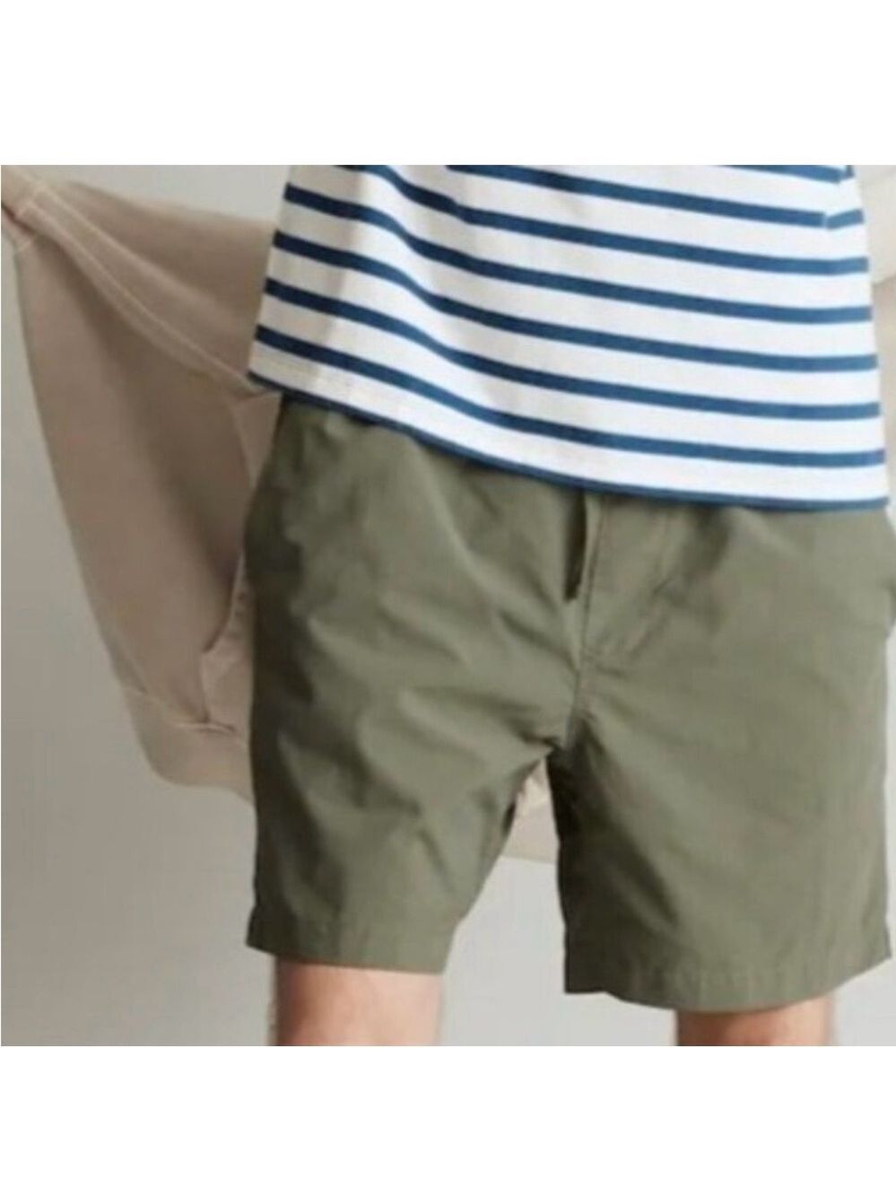 Madewell Men's Everywear Shorts in Olive Green XXL